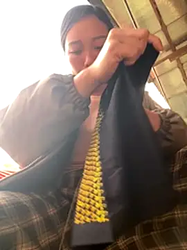 Pii x online show from December 2, 2025, 12:44 am