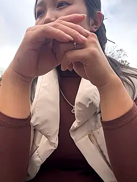 Pii x online show from December 5, 2025, 6:45 am