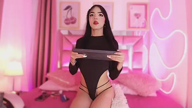 Nefera Noxx online show from November 27, 2025, 4:24 am