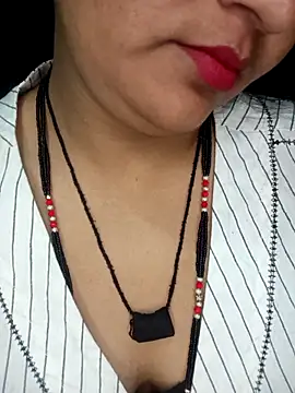 Rashmi 011 online show from December 16, 2025, 11:42 pm