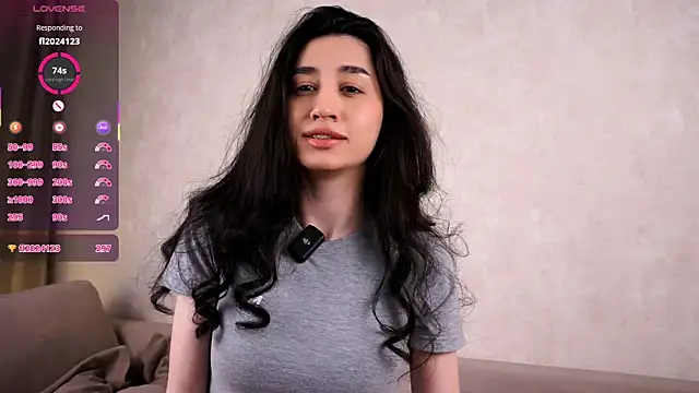 kayaangell online show from November 13, 2025, 3:21 am