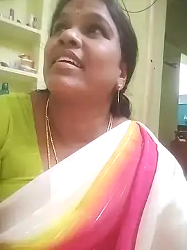 Snapshot of aksaya chatting on November 15, 2025, 1:04 pm aksaya online show from November 15, 2025, 1:04 pm