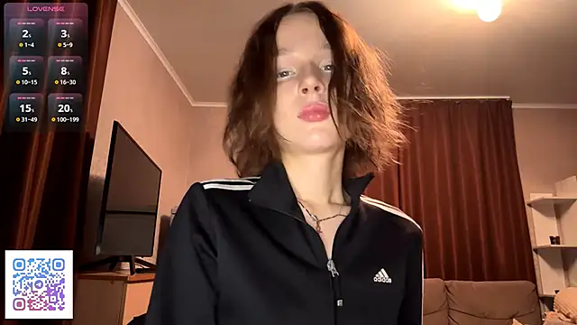 Snapshot of TerrellSroufe chatting on December 5, 2025, 7:45 pm TerrellSroufe online show from December 5, 2025, 7:45 pm