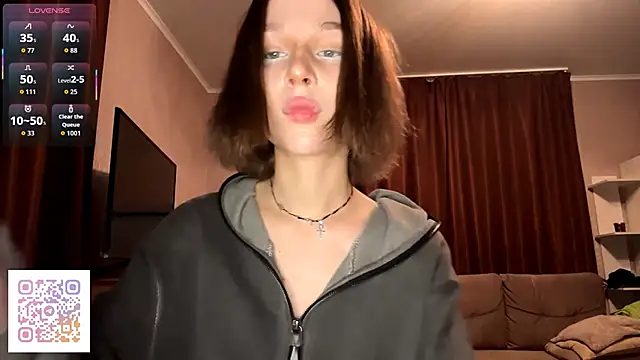 Snapshot of TerrellSroufe chatting on November 6, 2025, 7:18 pm TerrellSroufe online show from November 6, 2025, 7:18 pm