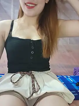 Snapshot of LylyCii6969 chatting on June 2, 2026, 1:22 pm LylyCii6969 online show from June 2, 2026, 1:22 pm