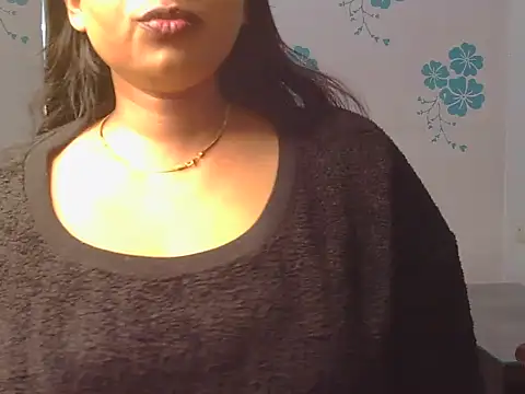 Snapshot of Meadow_rain1 chatting on November 13, 2025, 6:12 pm Meadow rain1 online show from November 13, 2025, 6:12 pm