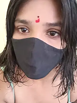 Snapshot of Beautiful_Eye chatting on October 14, 2025, 3:51 am Beautiful Eye online show from October 14, 2025, 3:51 am