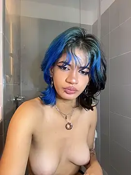 sukulaurens online show from April 16, 2026, 9:39 pm