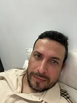 Snapshot of JX7NOVA chatting on October 23, 2025, 1:15 am JX7NOVA online show from October 23, 2025, 1:15 am