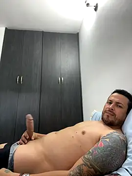 Snapshot of JX7NOVA chatting on October 27, 2025, 1:01 pm JX7NOVA online show from October 27, 2025, 1:01 pm