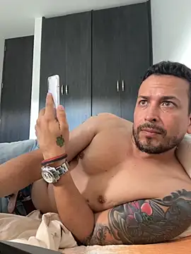 Snapshot of JX7NOVA chatting on October 23, 2025, 4:16 pm JX7NOVA online show from October 23, 2025, 4:16 pm