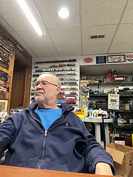 Jcaspen online show from March 4, 2026, 2:25 pm