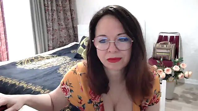 Arisa5000 online show from April 18, 2026, 5:54 am