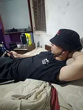 Sefeman online show from October 19, 2025, 8:00 pm