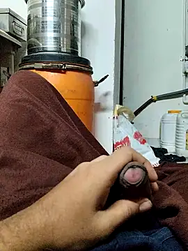 Snapshot of deepti_07 chatting on October 7, 2025, 7:09 am deepti 07 online show from October 7, 2025, 7:09 am