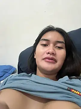 lubotakoxx online show from April 1, 2026, 8:59 am