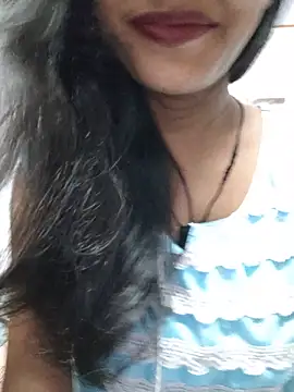 anjali2351 online show from May 20, 2026, 4:26 pm