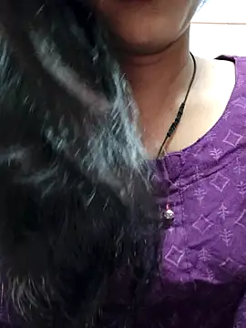anjali2351 online show from May 7, 2026, 6:33 pm