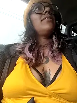 Abby 2-1 online show from November 27, 2025, 9:26 pm