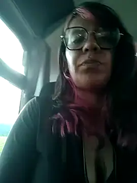 Abby 2-1 online show from October 20, 2025, 8:53 pm