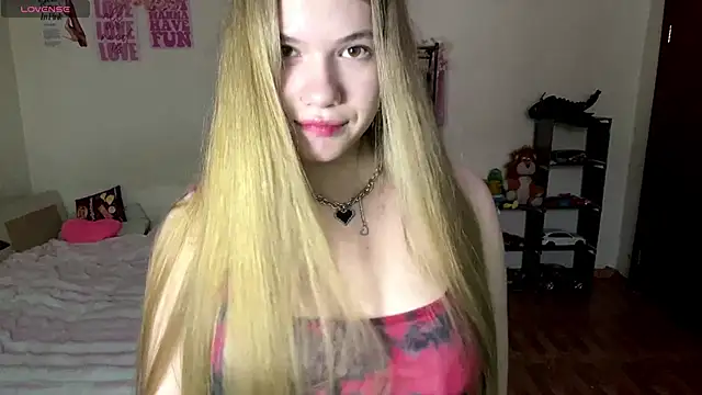 AlmetaBradicich online show from December 19, 2025, 7:55 am