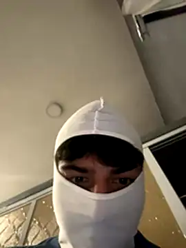 Snapshot of lain213 chatting on October 24, 2025, 5:17 am lain213 online show from October 24, 2025, 5:17 am