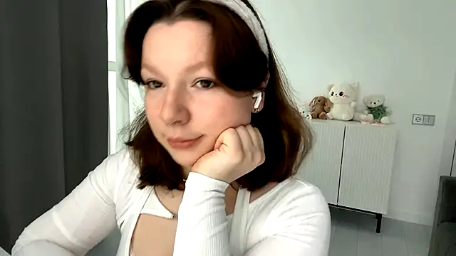 TamekiaSamii online show from December 14, 2025, 7:14 am