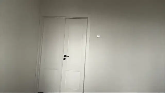 Snapshot of EhtelBiondi chatting on December 17, 2025, 8:19 am EhtelBiondi online show from December 17, 2025, 8:19 am