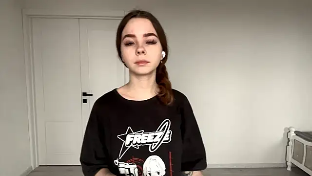 Snapshot of EhtelBiondi chatting on December 4, 2025, 8:13 am EhtelBiondi online show from December 4, 2025, 8:13 am