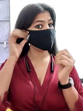 Miya sistar online show from March 15, 2026, 11:50 am