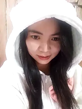 kun-love online show from November 4, 2025, 2:26 am