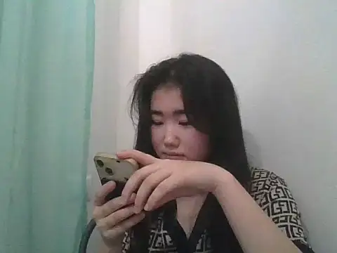 Zorivale online show from February 4, 2026, 10:05 pm