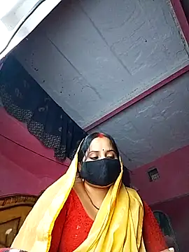 Snapshot of Cr_sonam chatting on December 14, 2025, 10:37 pm Cr sonam online show from December 14, 2025, 10:37 pm