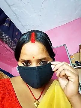 Snapshot of Cr_sonam chatting on December 15, 2025, 12:22 pm Cr sonam online show from December 15, 2025, 12:22 pm