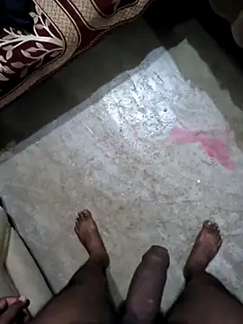 Snapshot of Bull_For_Cuckold_Realmeet chatting on February 1, 2026, 5:49 am Bull For Cuckold Realmeet online show from February 1, 2026, 5:49 am