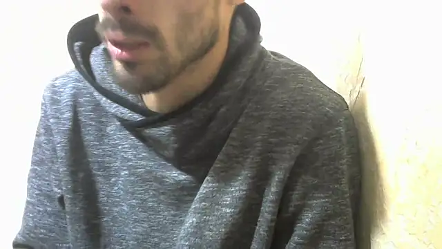 Snapshot of MakabulaAndrey chatting on October 31, 2025, 7:32 pm MakabulaAndrey online show from October 31, 2025, 7:32 pm