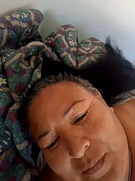 Snapshot of SorLilith_ElHombre chatting on November 4, 2025, 6:33 pm SorLilith ElHombre online show from November 4, 2025, 6:33 pm