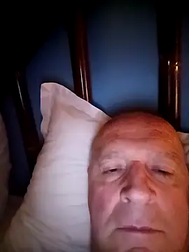 rudy-kralik online show from December 21, 2025, 9:55 am