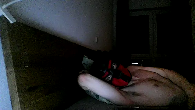 Snapshot of MolleDolle chatting on December 2, 2025, 7:26 pm MolleDolle online show from December 2, 2025, 7:26 pm