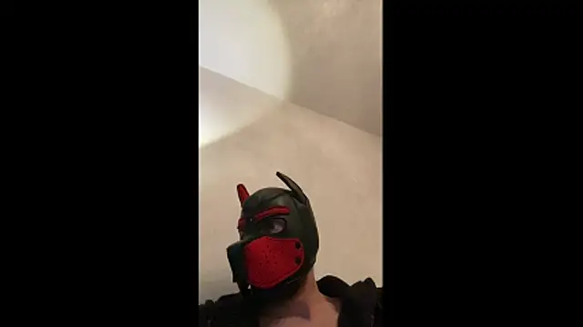 Snapshot of MolleDolle chatting on December 15, 2025, 7:09 pm MolleDolle online show from December 15, 2025, 7:09 pm