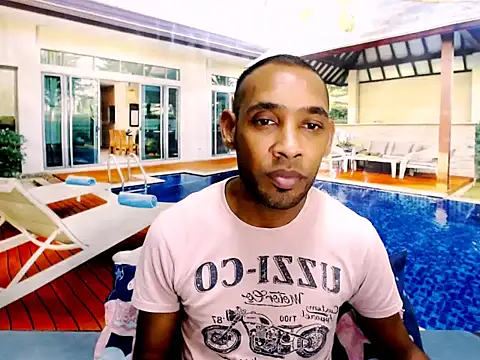 Snapshot of IndianMagicMike chatting on October 26, 2025, 4:29 pm IndianMagicMike online show from October 26, 2025, 4:29 pm