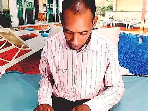 Snapshot of IndianMagicMike chatting on February 20, 2026, 5:15 pm IndianMagicMike online show from February 20, 2026, 5:15 pm