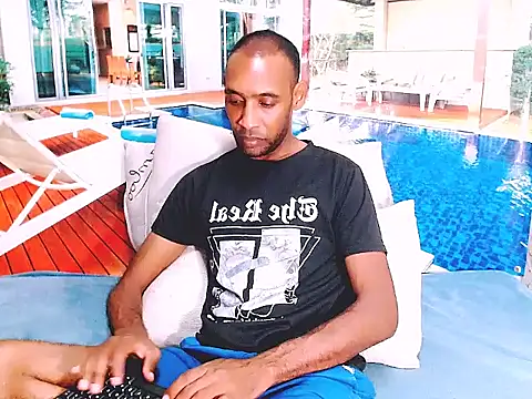 Snapshot of IndianMagicMike chatting on February 1, 2026, 5:11 pm IndianMagicMike online show from February 1, 2026, 5:11 pm