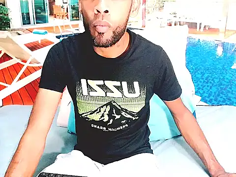 Snapshot of IndianMagicMike chatting on February 17, 2026, 4:37 pm IndianMagicMike online show from February 17, 2026, 4:37 pm