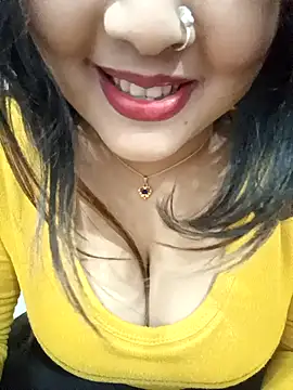 Snapshot of Beauty_Queen_Soniya chatting on November 27, 2025, 6:41 pm Beauty Queen Soniya online show from November 27, 2025, 6:41 pm