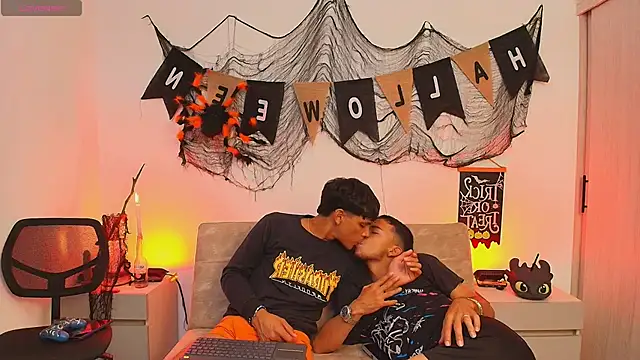 thomas elg online show from October 29, 2025, 5:17 am