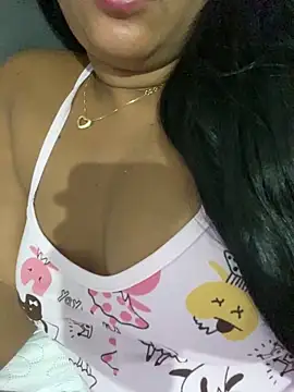 Brunamorenago online show from March 28, 2026, 12:00 am