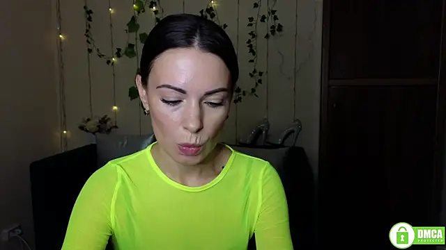 Snapshot of Rita_lovvylyou chatting on October 24, 2025, 11:31 am Rita lovvylyou online show from October 24, 2025, 11:31 am