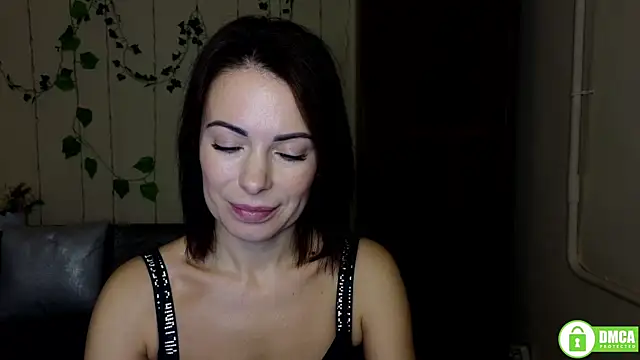 Snapshot of Rita_lovvylyou chatting on October 27, 2025, 6:36 am Rita lovvylyou online show from October 27, 2025, 6:36 am