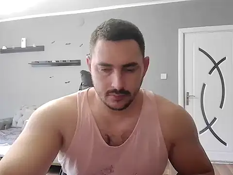 Snapshot of mastermute chatting on November 5, 2025, 7:00 am mastermute online show from November 5, 2025, 7:00 am